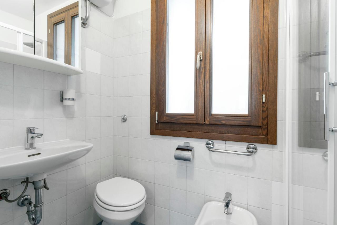 Appartamento Ai Miracoli Venice Exterior photo