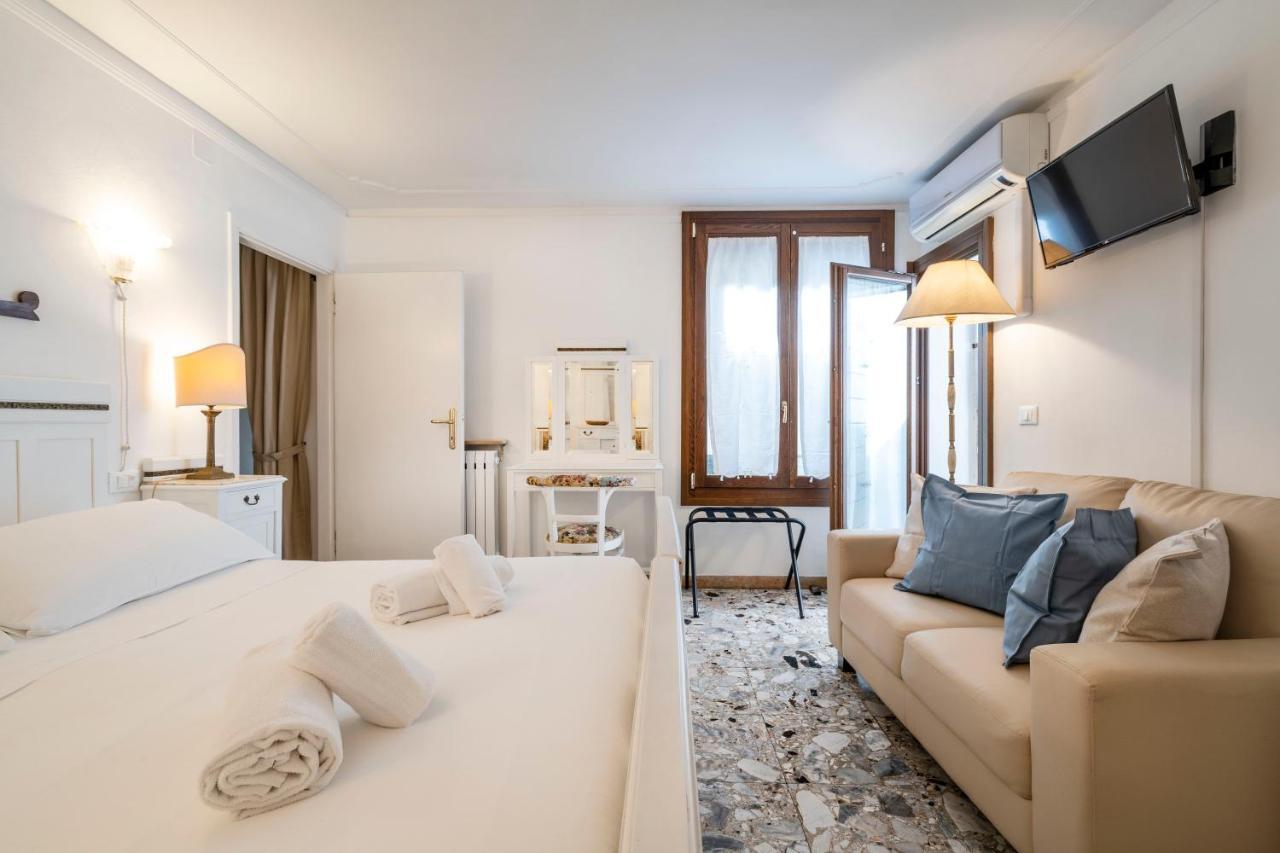 Appartamento Ai Miracoli Venice Exterior photo