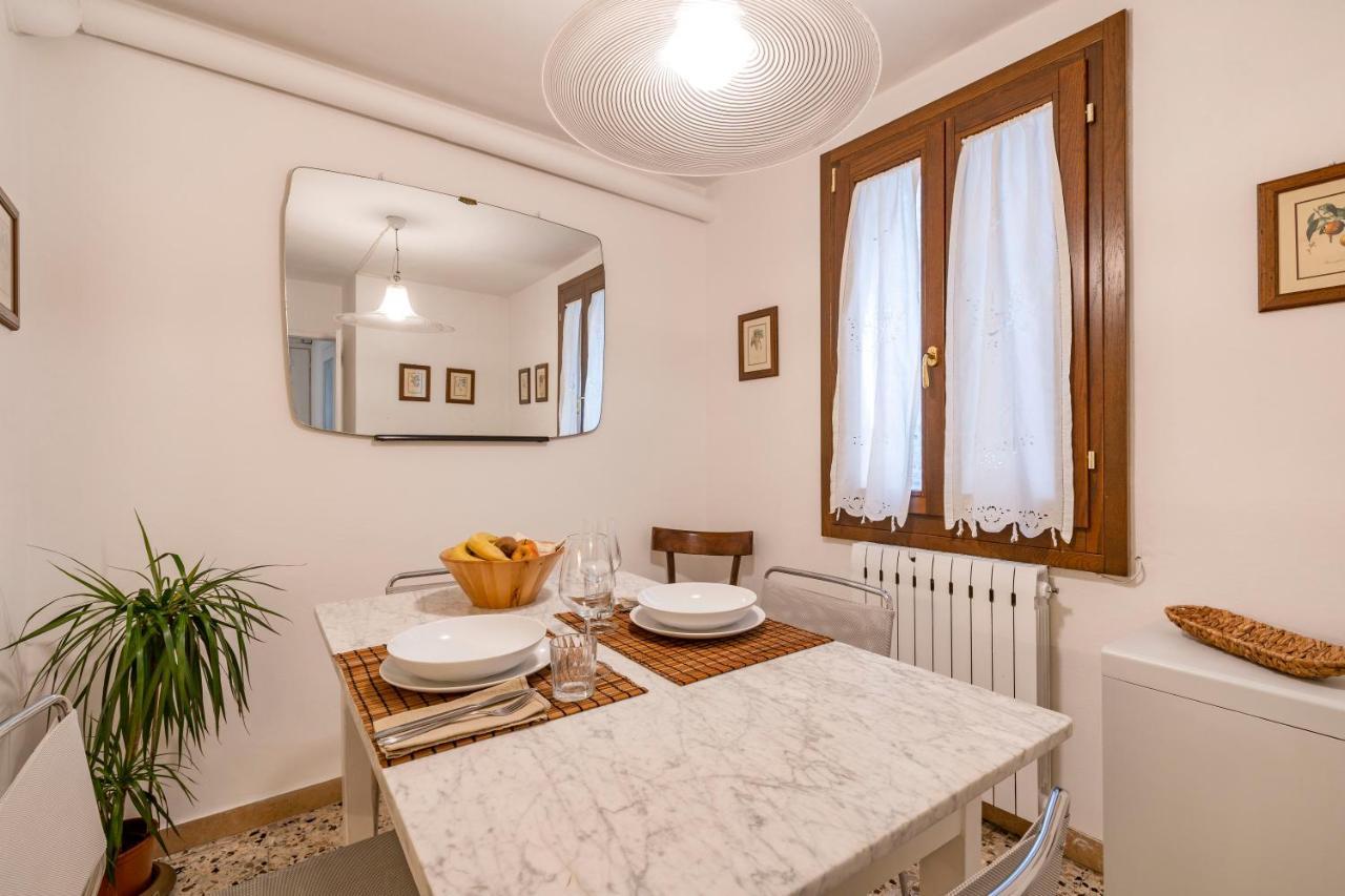Appartamento Ai Miracoli Venice Exterior photo